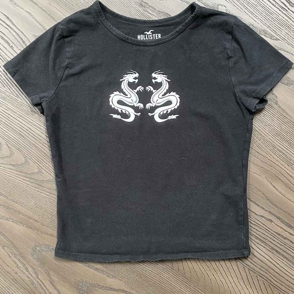 Hollister Crop Dragon Designed Tshirt
